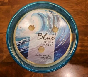 Candela Bath & Body Works Blue Ocean Waves 3 stoppini vetro a coste edizione limitata nuova - Foto 1 di 3