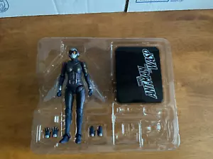 Bandai S.H. Figura Figuarts Ant-Man and the Wasp Wasp y Tamashii Stage Bandai - Imagen 1 de 12