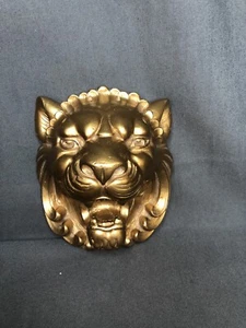 Vintage Gold Painted Lion's Head Wall Hanging Decor Plaster? - Picture 1 of 8