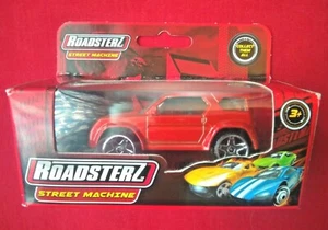 HTI - ROADSTERZ - STREET MACHINE - 2.5" RED JEEP - DIE-CAST - NEW / BOXED - Picture 1 of 5