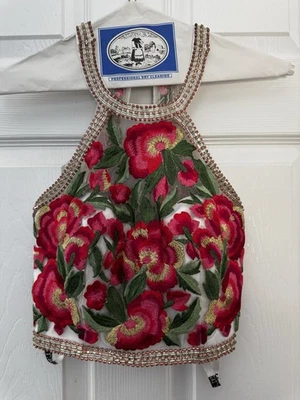 Vestido HOCO de formatura lindamente bordado - Blush - Tamanho 4 - 2 peças lantejoulas Halter - Imagem 1 de 4