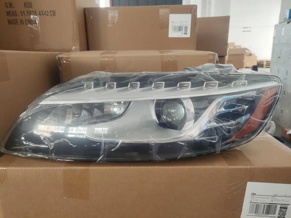 Faro HID Henon lado izquierdo del conductor para Audi Q7 2010-2015 sin AFS Foto 1 de 4
