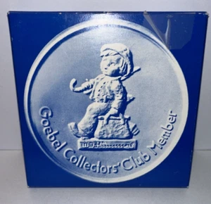 Vintage Goebel 1980 Hummel Collectors' Club Member 4" Bisque; West Germany Disk - Picture 1 of 8