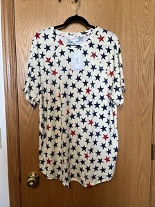 LuLaRoe Axel Short Sleeve Raglan Top Americana Collection Blue Red Stars XL NWT - Picture 1 of 9