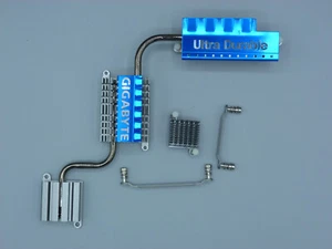 Gigabyte GA-MA790FXT-UD5P Rev. Chłodnica płyty głównej 1.0 LGA AM3 - Zdjęcie 1 z 1