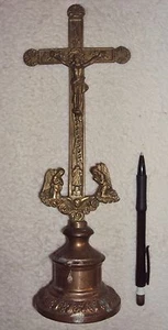 ANCIEN CRUCIFIX SUR SOCLE / XIXéme /BRONZE / H.29 cm/EGLISE/CROIX/RELIQUE/MESSE - Picture 1 of 1