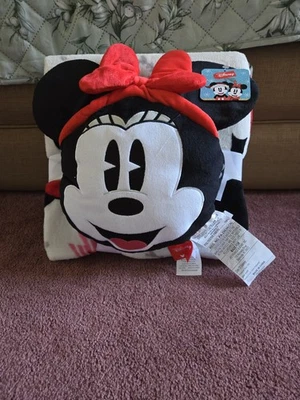 Disney Minnie Mouse Pillow and Throw Blanket Set Travel Plush Nogging Brand - Image 1 of 2