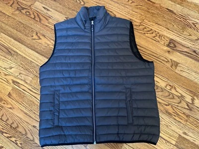 Men's IZOD Gray Puffer Vest, Size XL NEW WITHOUT TAGS - Image 1 of 4