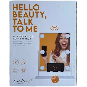 Espejo de tocador LED manos libres Bluetooth Hello Beauty Talk 2 Me Danielle Creations - Imagen 1 de 7