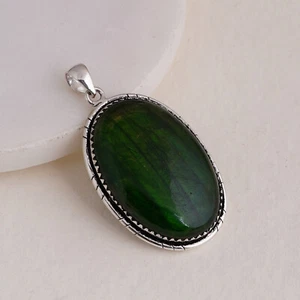 Green Labradorite Gems. Handmade 925 Sterling Silver Jewelry Pendant For Women - Picture 1 of 2