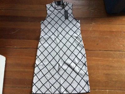 Vestido para mujer nuevo con etiquetas Romeo + Julieta talla M Foto 1 de 4