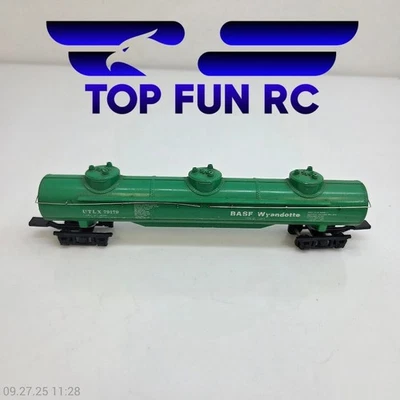 Bachmann Triple Dome 60ft Tank Wagon BASF Wyandotte HO Scale - Image 1 of 4