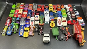Coches fundidos a presión vintage surtidos, Mattel, ErtL, Hot Wheels, Match Box, Majorette - Imagen 1 de 11
