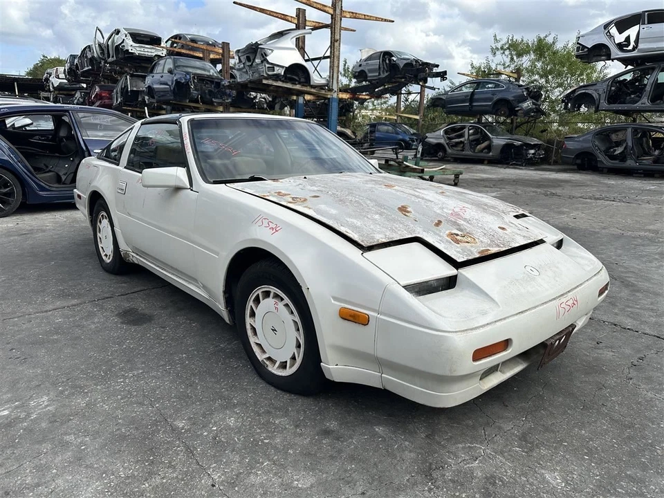 Bote de carbón de vapor de combustible 1986 87 88 89 Nissan 300ZX Foto 1 de 4