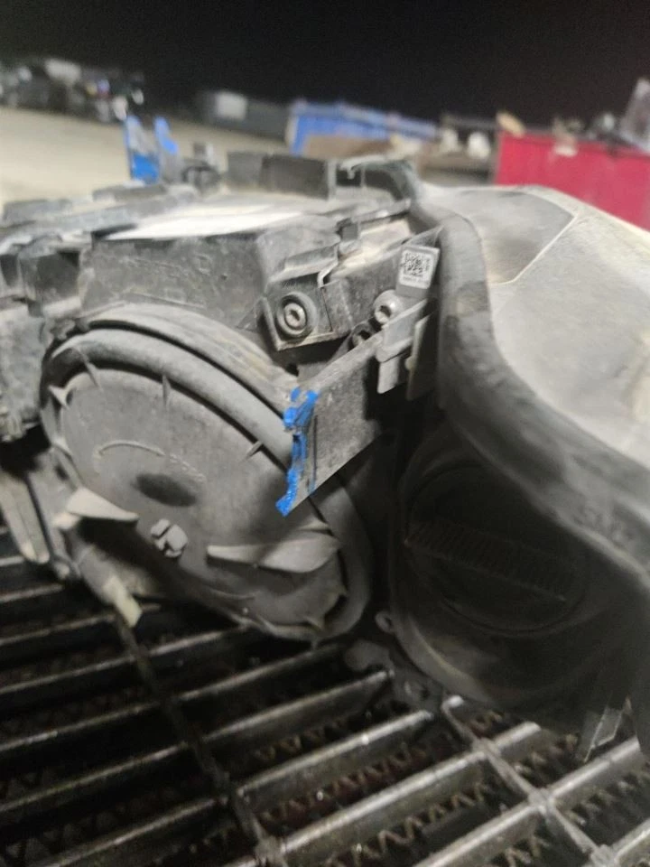 MONTAJE FARO DERECHO 63117377854 BMW 435I BMW 2014-2016 Foto 1 de 4