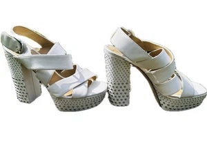 Michael Kors Mila Platform White Leather Studded Sandals/heels Size 8 - Picture 1 of 9