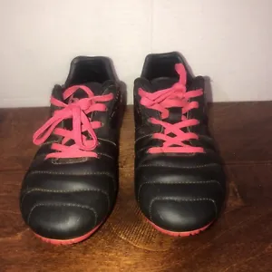 brava  girls soccer cleats size 1D black and pink - Picture 1 of 7