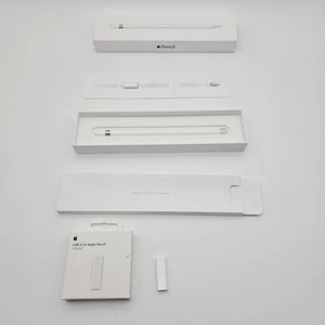 Apple Pencil (1st Generation) w/ USB-C Adapter MK0C2AM/A - Afbeelding 1 van 6