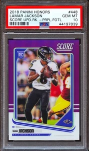 2018 Panini Honors Lamar Jackson RC Score Aggiornamento Viola Prizm #2/9 Rookie PSA 10 - Foto 1 di 2