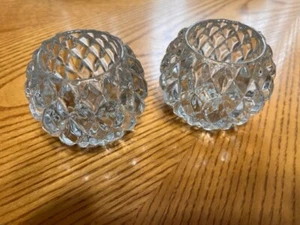 VINTAGE PAIR OF CRYSTAL MIKASA TYPE DIAMOND PATTERN CLEAR CANDLE VOTIVE HOLDER - Picture 1 of 3