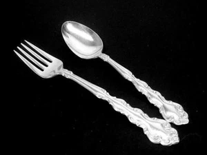 Community Modern Baroque 2pc Silver Plated Youth Set c1969 - Picture 1 of 3