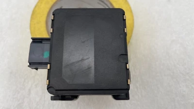 K26 2016-2020 TESLA X ADAPTIVE CRUISE CONTROL DISTANCE SENSOR OEM  0 203 300 565 - Image 1 of 4