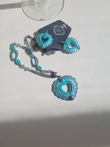 NWT SHYANNE WOMEN'S HEART BEAD TURQUOISE NECKLACE EARRINGS SET - Picture 1 of 4