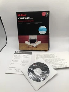 VINTAGE NEW MCAFEE VIRUS SCAN 2006 Software Windows XP 98 ME 2000 Sealed CD - Picture 1 of 5