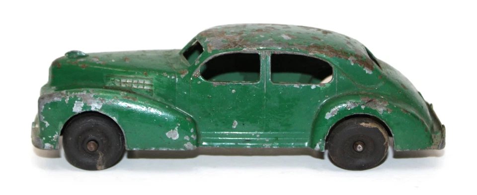 Cadillac Taxi Hubley Diecast 1941 verde 7" con chasis de hojalata años 40 original Foto 1 de 4