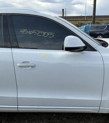 Passenger Front Door VIN Fp 7th And 8th Digit Fits 13-17 AUDI Q5 832748 Foto 1 de 4