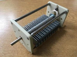Condensador de aire variable 12-90pF 4KV MRI para accionamiento de motor Jackson Brothers NUEVO - Imagen 1 de 9