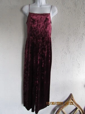 Topshop Talla 6 Arándano Terciopelo Triturado Mono Piernas Recortadas Correas Elásticas Foto 1 de 4