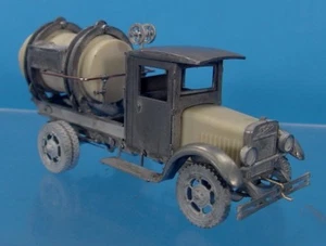 O/On3/On30 1/48 KLEIBER CLOSED CAB CEMENT MIXER TRUCK KIT WISEMAN MODELS OKT-04 - Picture 1 of 8