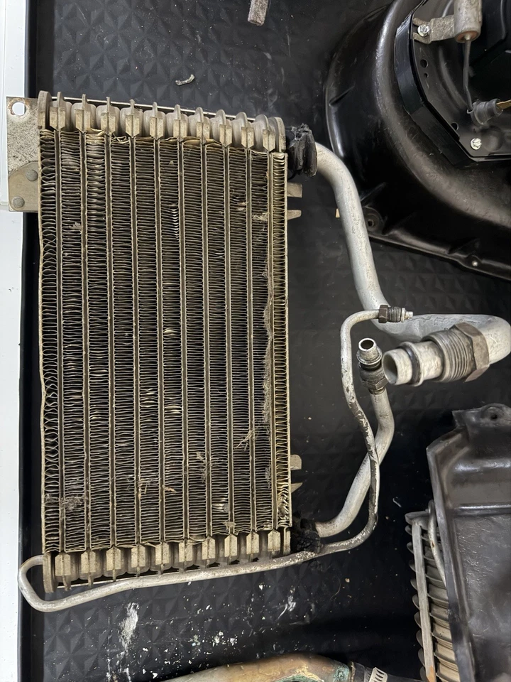 Evaporador aire acondicionado Chevrolet Corvette 1973-1977 C3. 77E Foto 1 de 4