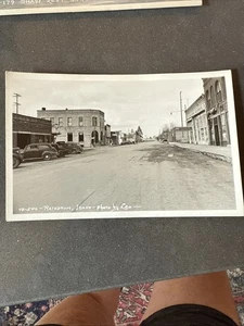 Rathdrum Idaho Straßenszene Geschäftsviertel Echtfoto Postkarte um 1939 ungelaufen - Bild 1 von 4