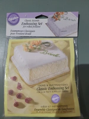 New Wilton Classic Accents Embossing Set  Stock # 1907-1002 - Image 1 of 3