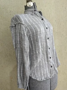 Free  People Ruffled Shoulder Shirt Size XS - Picture 1 of 8