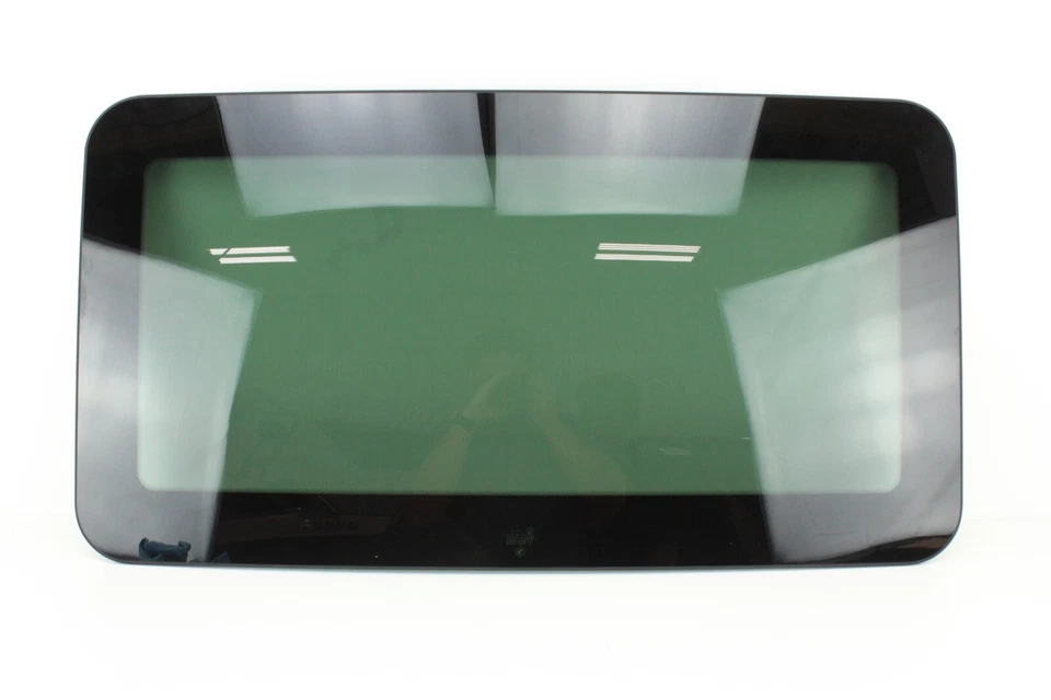 04-07 BMW 530i Sunroof Sun Roof Window Glass OEM - Image 1 of 4