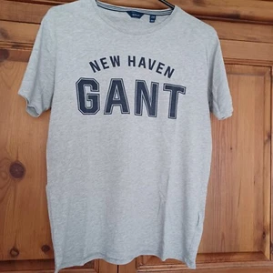 Gant Tee 16yrs Used - Picture 1 of 2