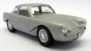 Modellino auto BOS scala 1/18 - BOS235 Porsche Glockler Coupè argento - Foto 1 di 5