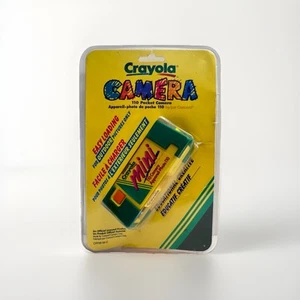 VINTAGE CRAYOLA 110 CAMERA WITH BUILT-IN FLASH, IN ORIGINAL PACKAGING - Bild 1 von 10