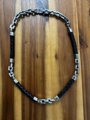 Cadena de collar de eslabones gruesos de acero inoxidable para hombre cuero negro tono plata 24" Foto 1 de 4