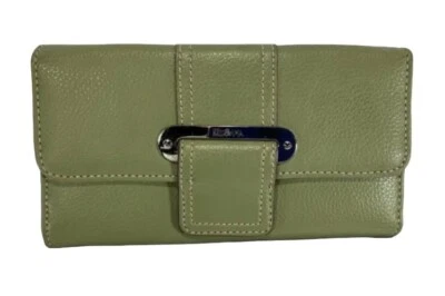Cartera sin asas Liz Claiborne Co. verde oliva para mujer billetera Liz & Co. triple pliegue Foto 1 de 4
