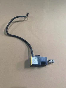 1pc used PARKER CM162DJ-114853 Servo Motor Rev: B 170V 0.117Kw - Picture 1 of 5