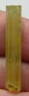 Spécimen de bâton en cristal héliodore béryl cambodgien naturel 10,70 ct 2,10 g 32,00 mm