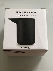 Jarra de leche Normann Copenhagen Geo Nicholai Wiig-Hansen - Ver fotos - Imagen 1 de 8