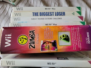 6 x Nintendo Wii Fitness Spiele Schnäppchen Konvolut Restposten Zumba größter Verlierer - Bild 1 von 1