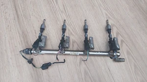 2010 - 2013 LAND ROVER LR4 5.0 RR 5.0 RIGHT PASSENGER`S FUEL RAIL With INJECTORS - Bild 1 von 10