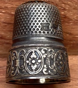 Vintage Sterling Sewing Thimble Engraved Design #AC - Picture 1 of 7
