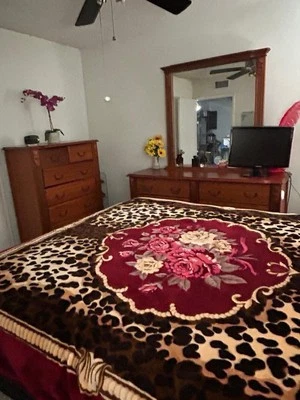 Conjunto antigo de sala de jantar 1972 The White Fruniture Co. - Imagem 1 de 4